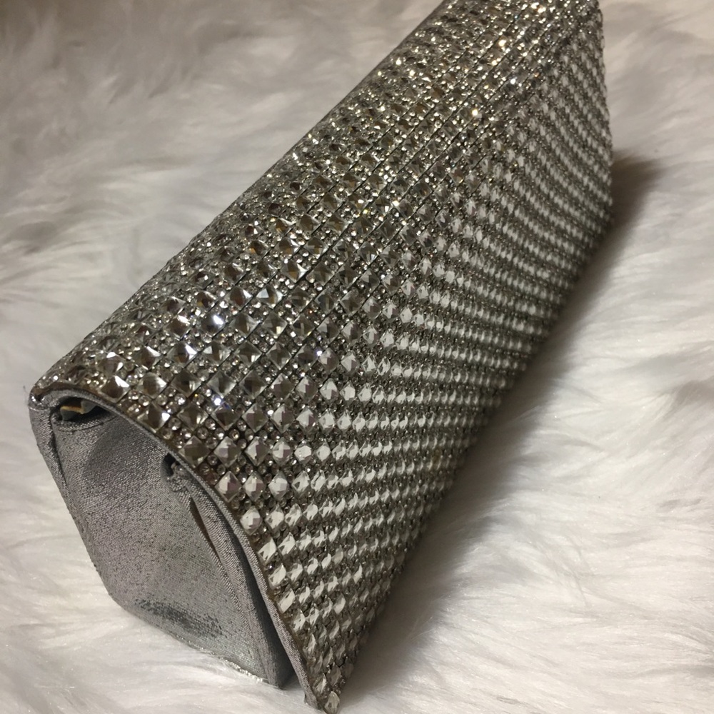 Clutch — Rhinestone Front & Top - Picture 2 of 4